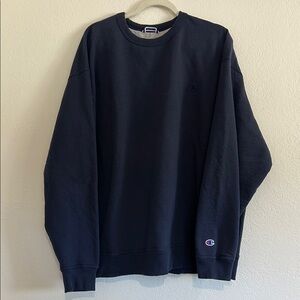 Vintage Champion Men's Black Sweatshirt